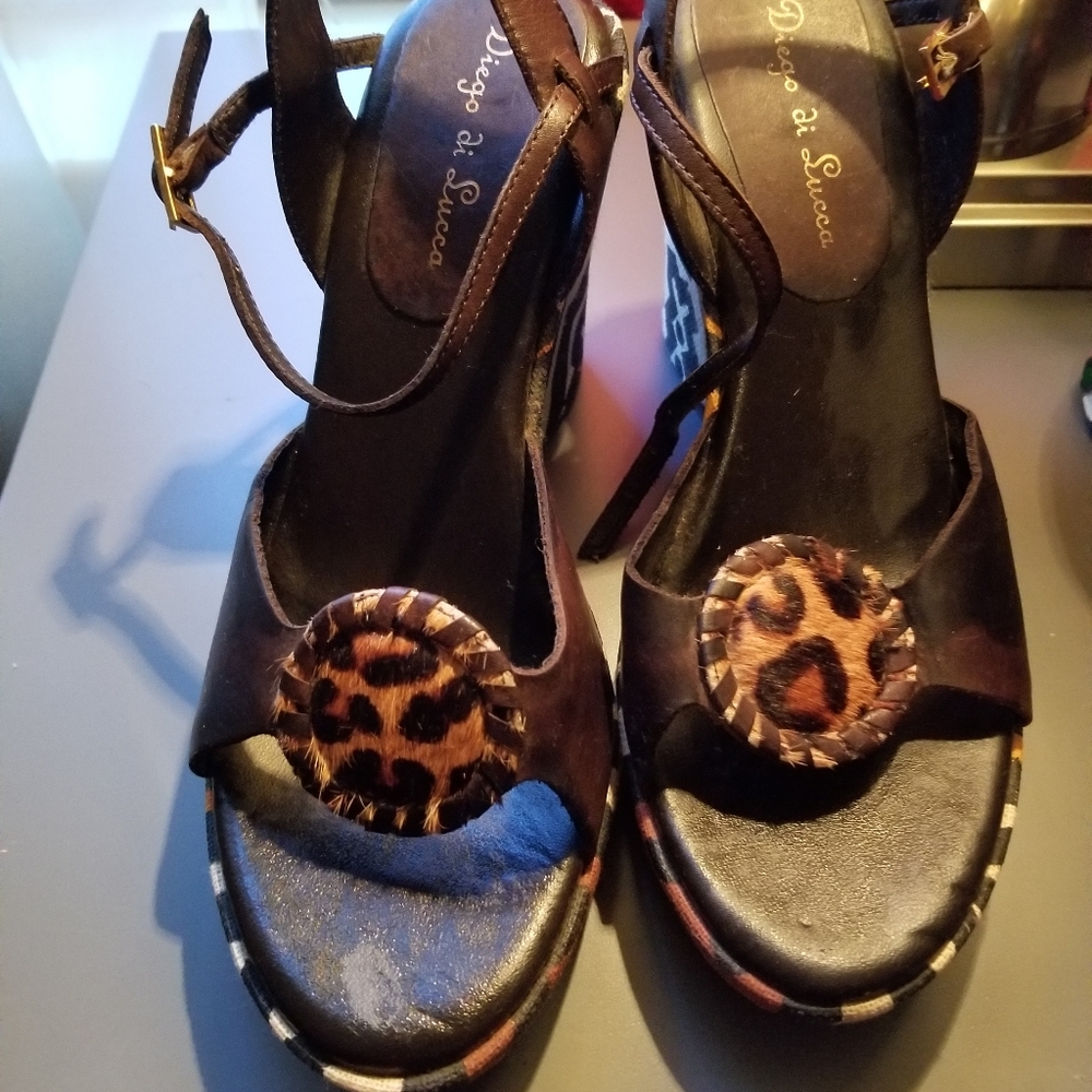 Spring sale!!! Diego Ai Lucca nice clog shoes size 8 very cute shoes...